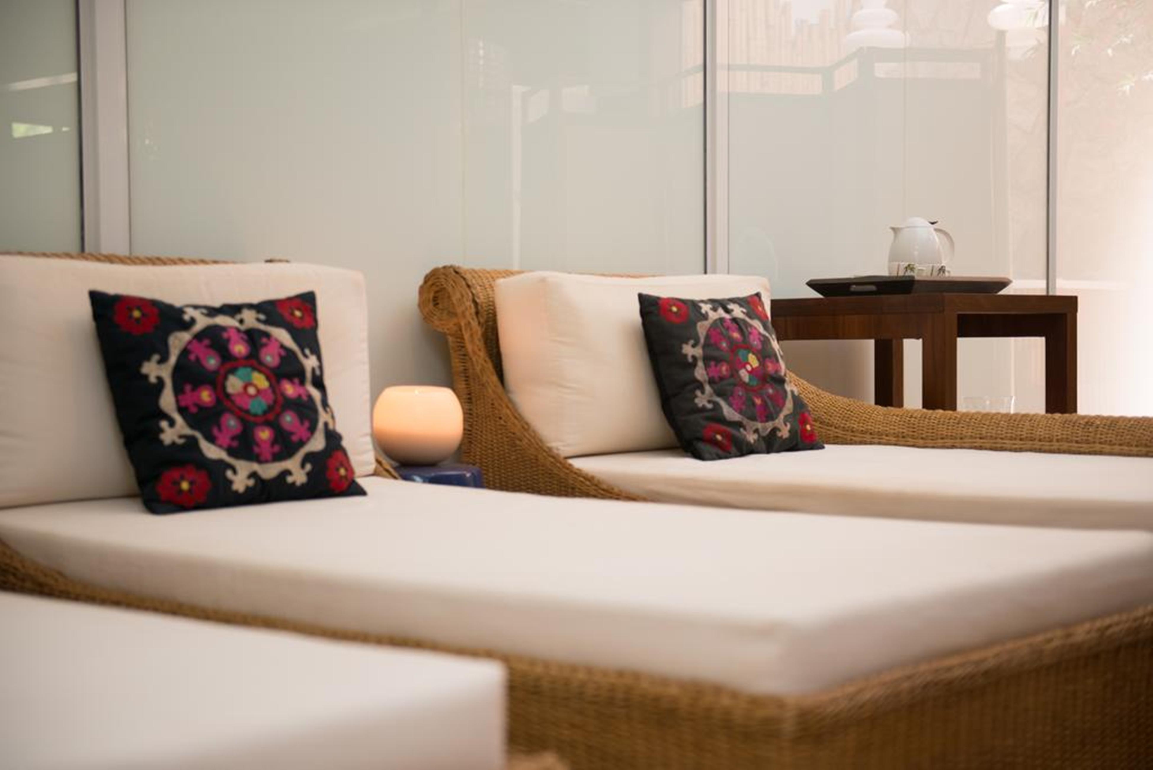 Blue Tree Thermas De Lins Resort المظهر الخارجي الصورة A chaise longue