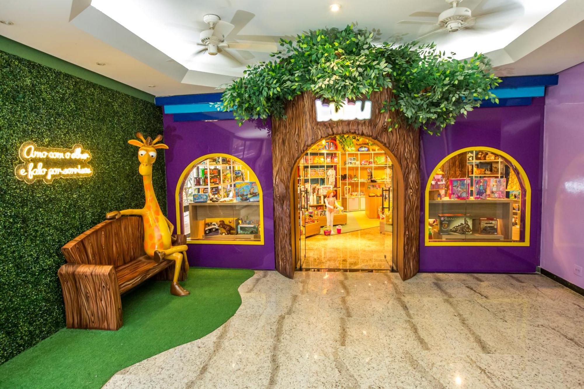 Blue Tree Thermas De Lins Resort المظهر الخارجي الصورة The entrance of the children's library